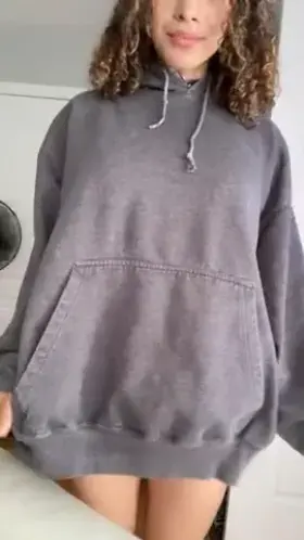 How I be at home VS how I be about to get fucked 😏