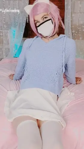 My favorite skirt got all sticky! 🥺