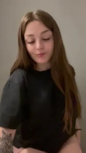 Does my curvy body turn you on?😉😛