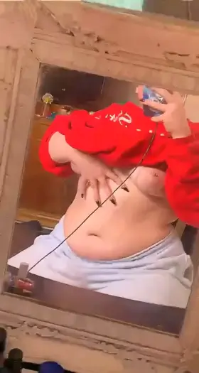 Admire me in the mirror. Cum for me.