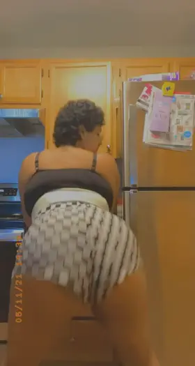 twerking to dubstep is my fave hehe