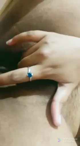 Wondering if any girl is interested playing with me...?🤔