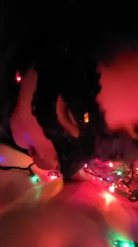 The lights made the spit look so cool lol