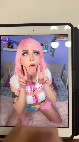 privately requested cum tribute by Onlyfans cosplayer