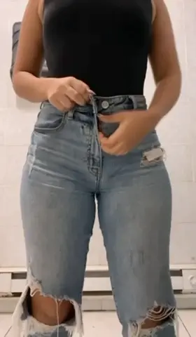 Cum and eat my cheeks 😉