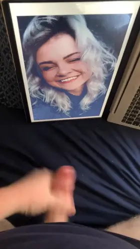 I got absolutely drenched in cum 😍