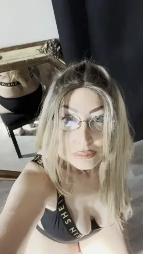 Do I give you wet dreams? check my profile to see more 😇