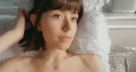 i decided to show off my face today 😌