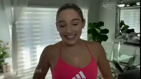 [/r/NsfwUnlocked] Abella Danger: Does it all