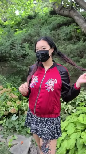 I can have 20 coats on, I will take them all off for you