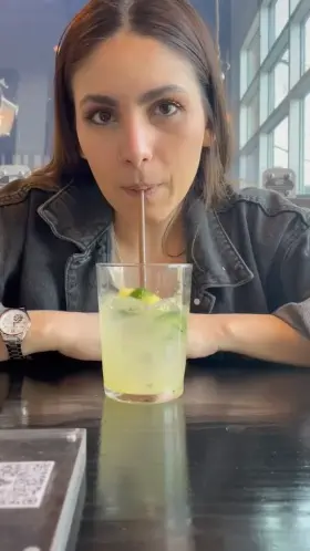 What would you do if you saw me flashing in the restaurant?