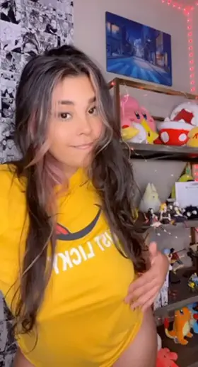 Can I tempt to fuck me raw with nudes?