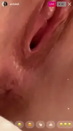 Now you fill her other hole.