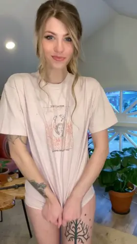 A perky and pantless drop [oc]