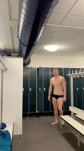 Big Dick Locker room surprise