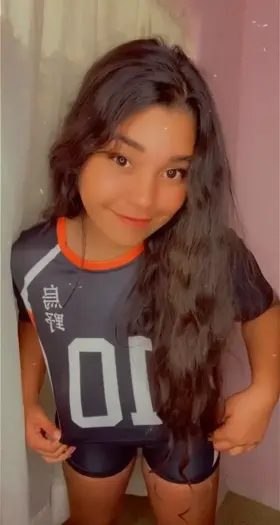 Are natural boobs like mine your type ?