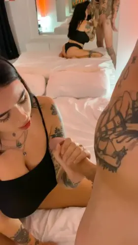 A mirror is key if you wanna see my cute little ass while I suck dick