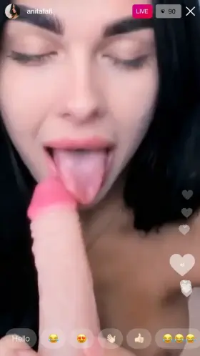 LIVE IG Now you fill her other hole.😳