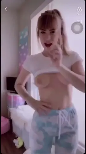 Oh My God 🍒 (More of her free content in the comments)