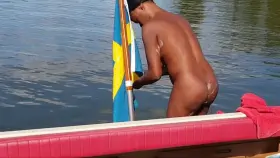 Refreshing myself after a wonderful fuck in the sun ... 🤤