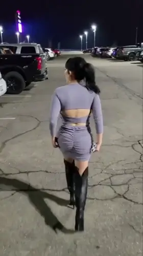 Mom of 2. Should I stop flashing my Mombod?