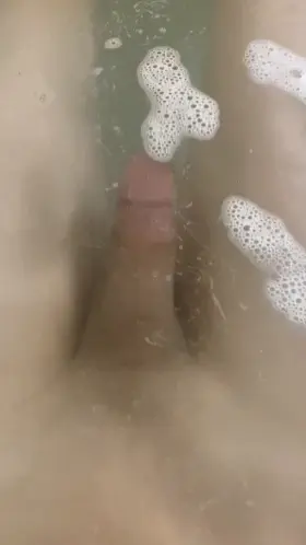 A little surprise in my bath tonight