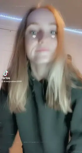 Cute TikTok slut has skills