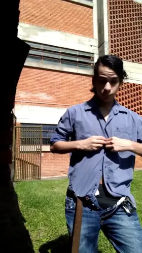 Come with me, nobody it's going to catch us