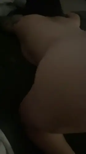 Do I have any fat pussy fans?