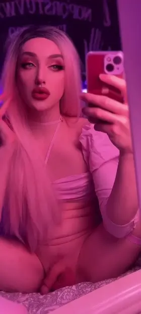 Trying to mesmerize you again