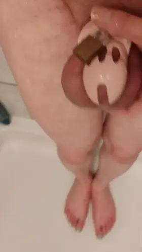 Started leaking from mastrubating my pussy with a big Cock 🥵🤤