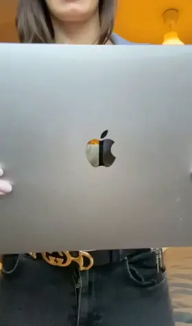 Study break = showing of my beautiful boobs 😍