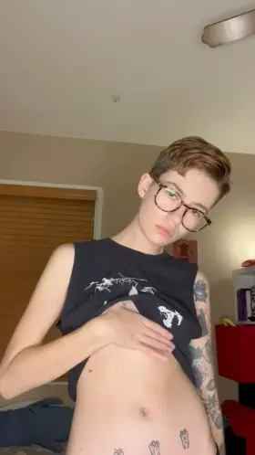 if you like boobies, i’m the boy for you! (ftm)