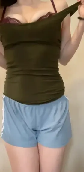 I Present For You..The Tall Girl Titty Drop For Your Wednesday 🍋🍋