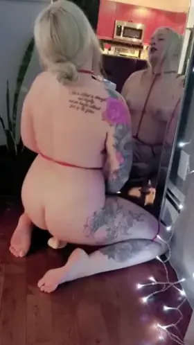 ❌Subscribe for only $3 and see why I am top 7%❌ Curvy, naughty blonde with a fetish for having you watch 👅 Daily posts, ❤️ to do custom content, Kink/Fetish friendly, a juicy booty that will make you cum back for more 🍑 I promise to be your new obsession 👉🏻👈🏻