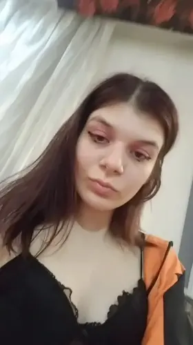 Im so hot waiting you sub in my free account ♥ i do for some tips: CUSTOM PIC/VIDS ♥ SEXTING ♥ VIDEOCALLS ♥ FULL FETTISH FULFILL