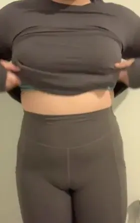 my little asian b cups have a nice bounce to them (oc)