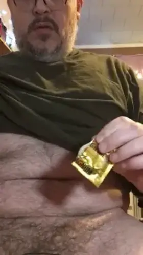 1st post here, me fitting a Magnum