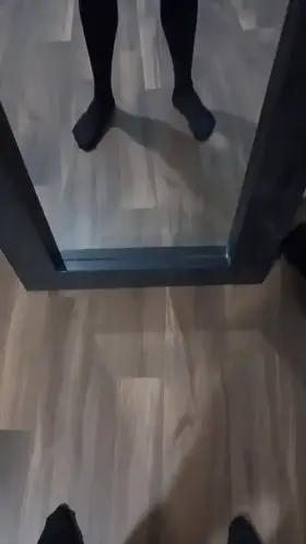 Feeling cute in this skirt