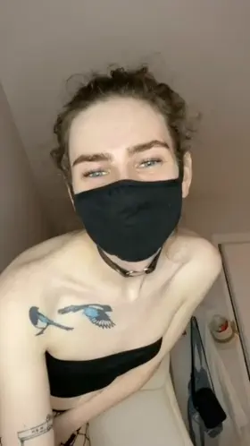 Fall in love with me? 🖤🖤