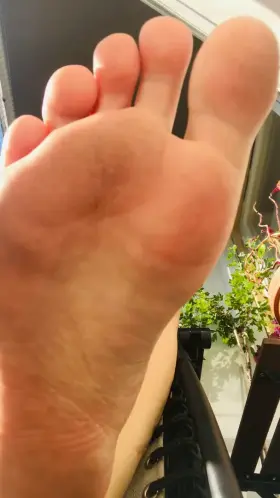 Me on the balcony, will you be down on the floor to worship my feet for everyone to see?