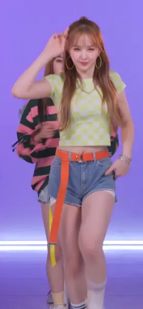 Hot Issue - Bouncy Hyeongshin