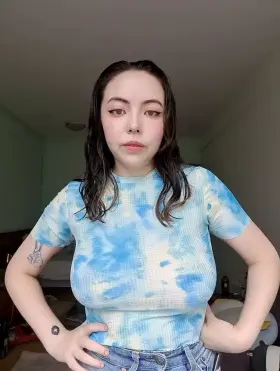 is this an appropriate date outfit?