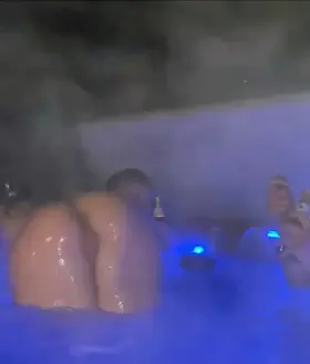 I need to be finger banged in front of my friends