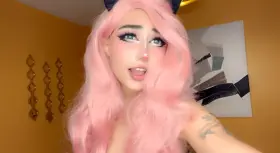 Hey, do you want an anime girl like me