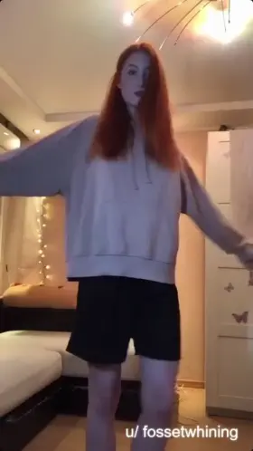 What would you do if I took off my baggy clothes & showed you my shape?👄💧