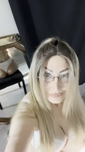 ooh seems like I'm almost naked, go check out my profile and see me fully naked 😈