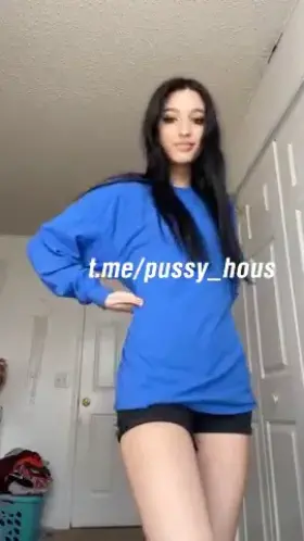 Been searching for her for a while now.. Anyone know who she is? O_o