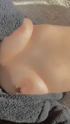 do you think i should show more of my pussy?