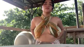 Just seconds before the waiter came up for my drinks